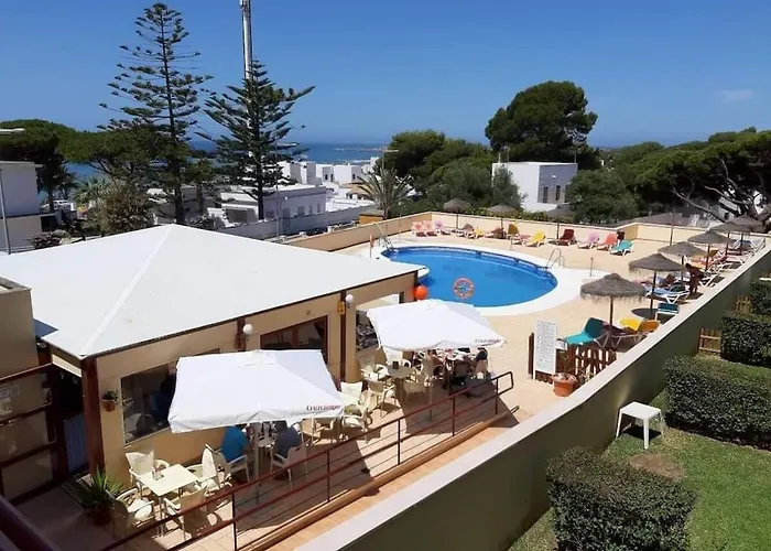Apartment With Terrace And Pool By The Sea